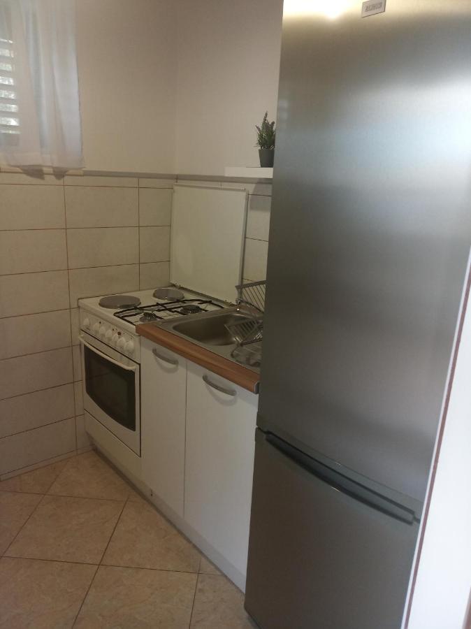 Apartman Mijic Trogir Exteriör bild