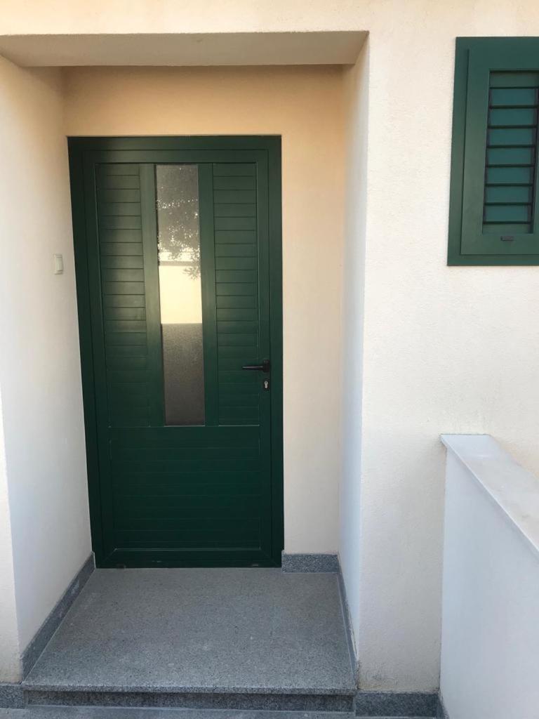 Apartman Mijic Trogir Exteriör bild