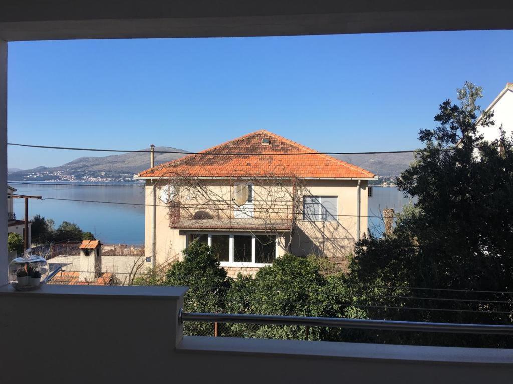 Apartman Mijic Trogir Exteriör bild